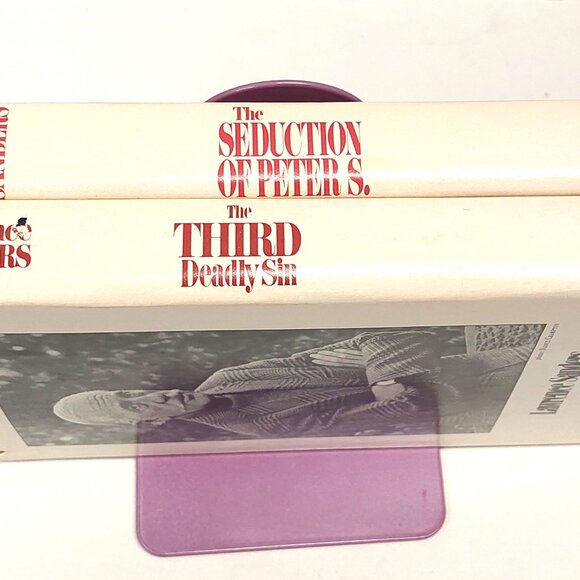 Lot of 2 VINTAGE Lawrence Sanders Fiction Hardcover Books - Picture 2 of 3